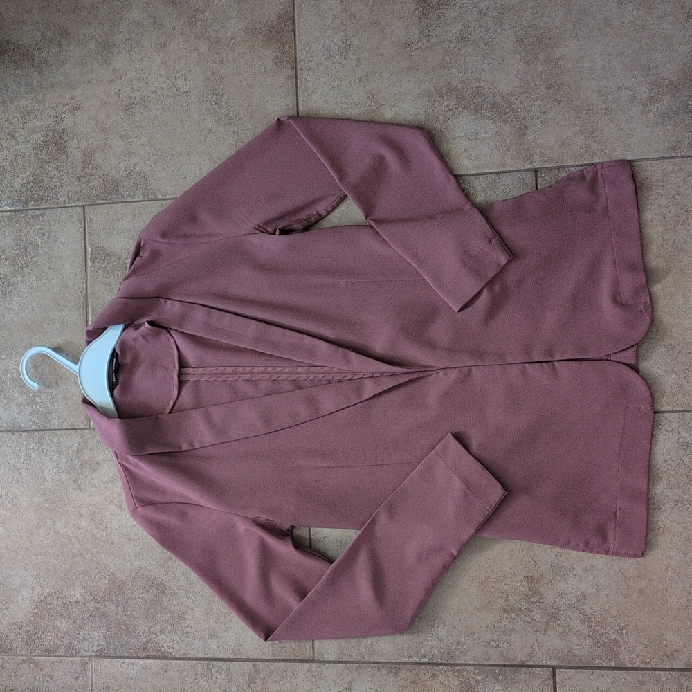 Dusty Pink Fashion Blazer